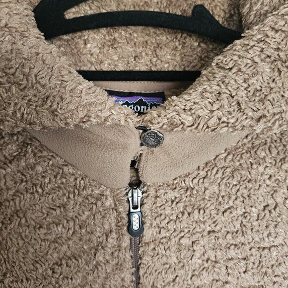 Patagonia Women’s Synchilla Teddy Bear Fleece Jacket Size Small Brown Sherpa - Picture 4 of 10